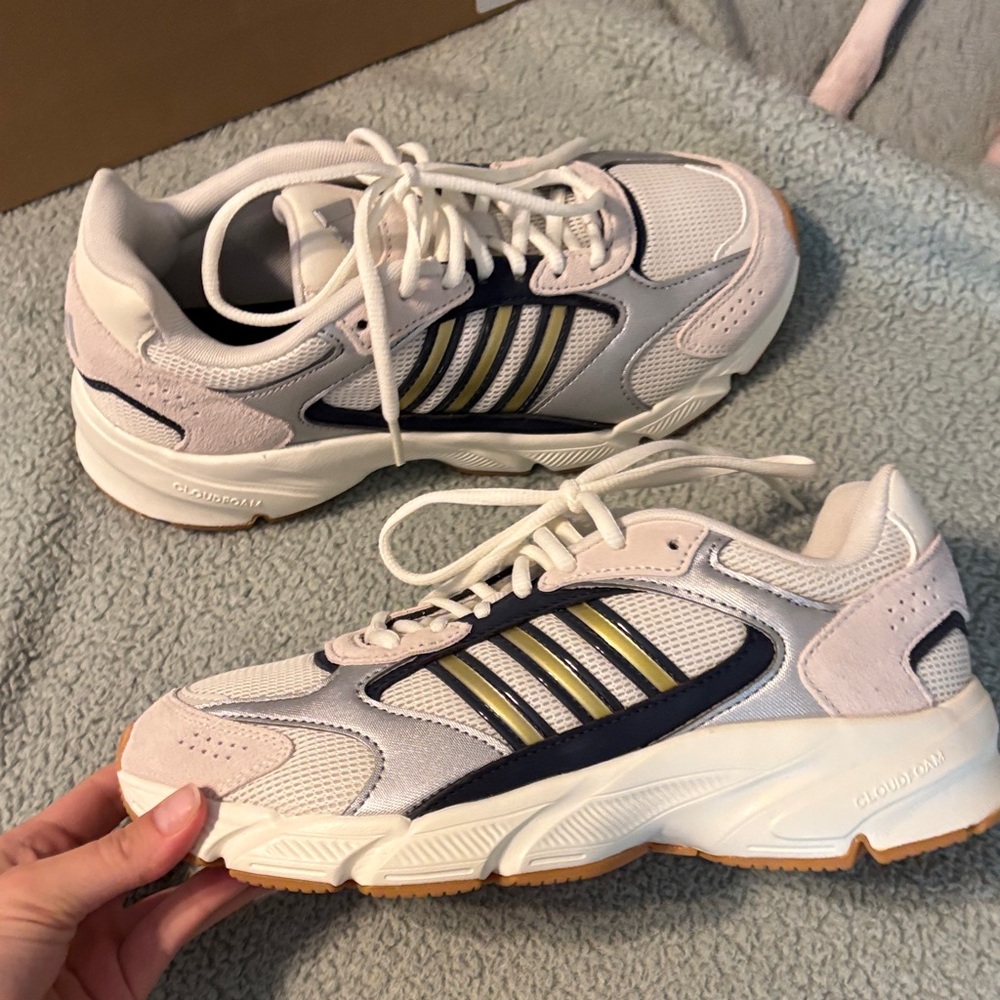 Adidas Men's Cream and Navy Athletic Shoes